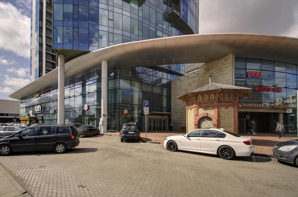 Helios 19 Luxury Vilnius Apartment Kültér fotó