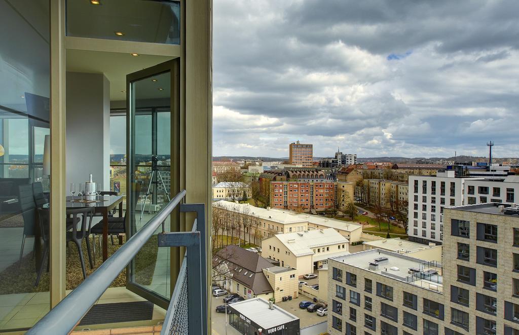 Helios 19 Luxury Vilnius Apartment Kültér fotó