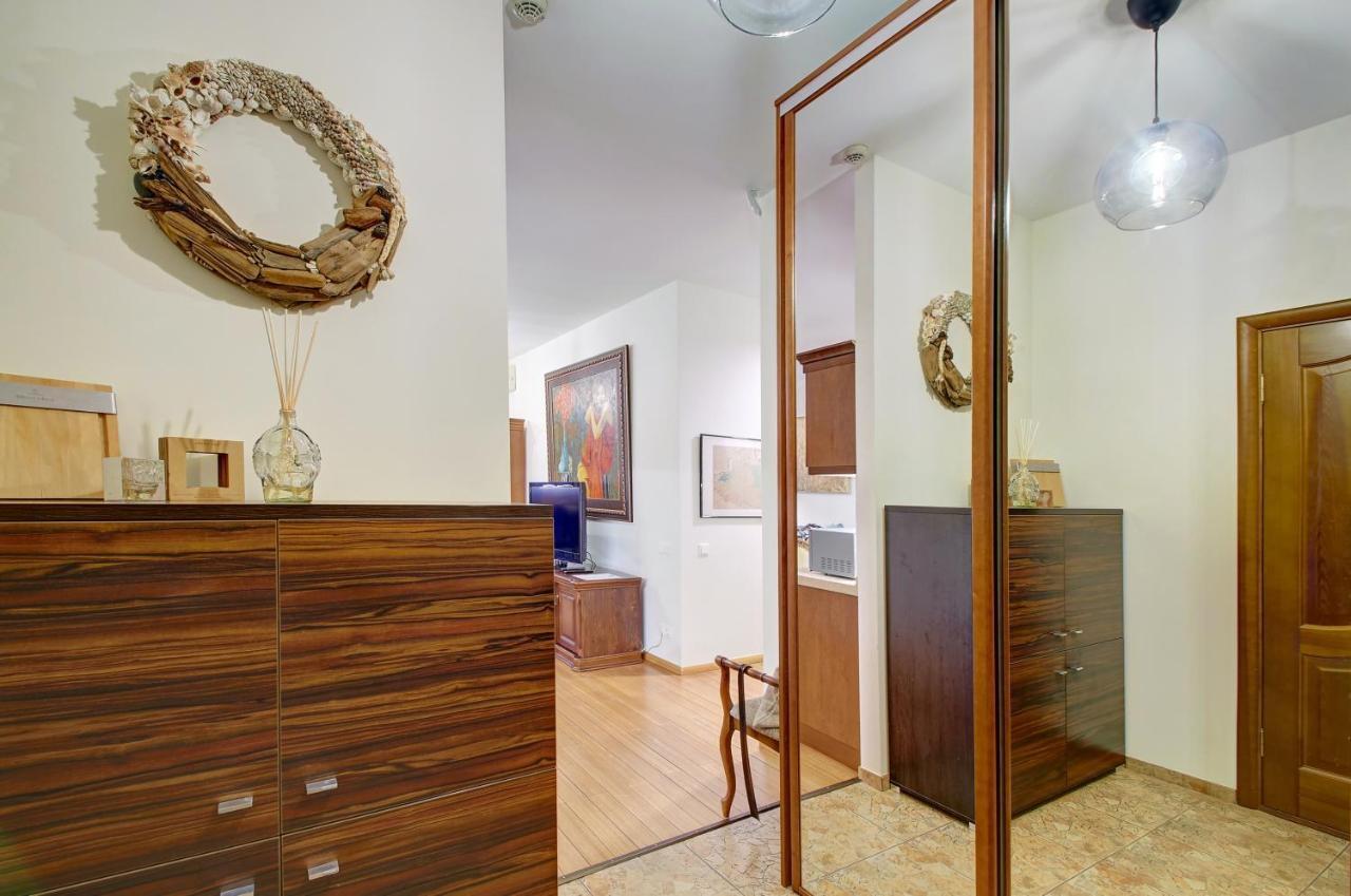 Helios 19 Luxury Vilnius Apartment Kültér fotó