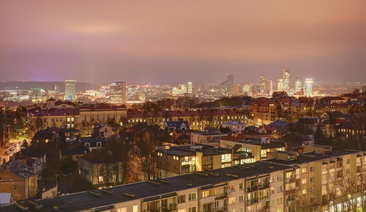 Helios 19 Luxury Vilnius Apartment Kültér fotó